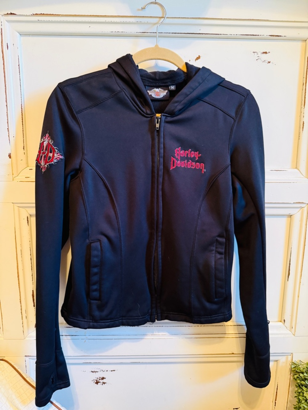 Harley-Davidson Black Hoodie with Red Logo Embroidery